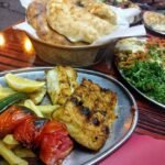 رحلة إلى عالم النكهات:66068773 تجربة شواء لا تُنسى في مطعم باربكيو بالكويت