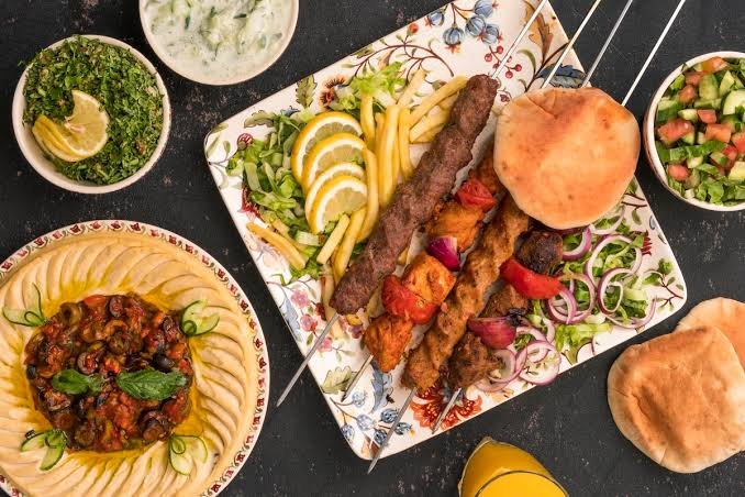 مطعم باربكيو 66068773: نكهةٌ من الماضي تحاكي الحاضر في رحلة عبر شواية الكويت